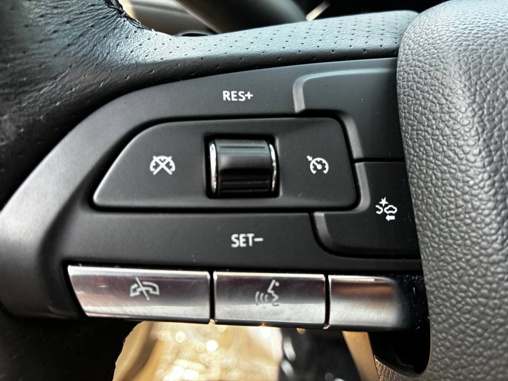 Photo 19 of this CADILLAC XT4