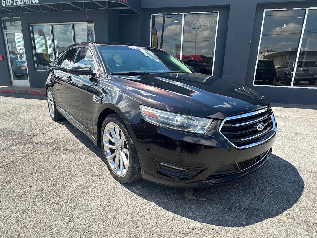 Photo 8 of this FORD TAURUS