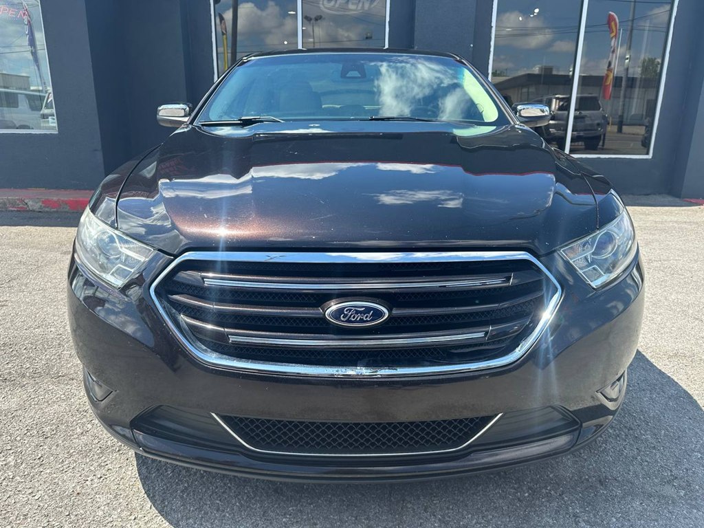 Photo 9 of this FORD TAURUS