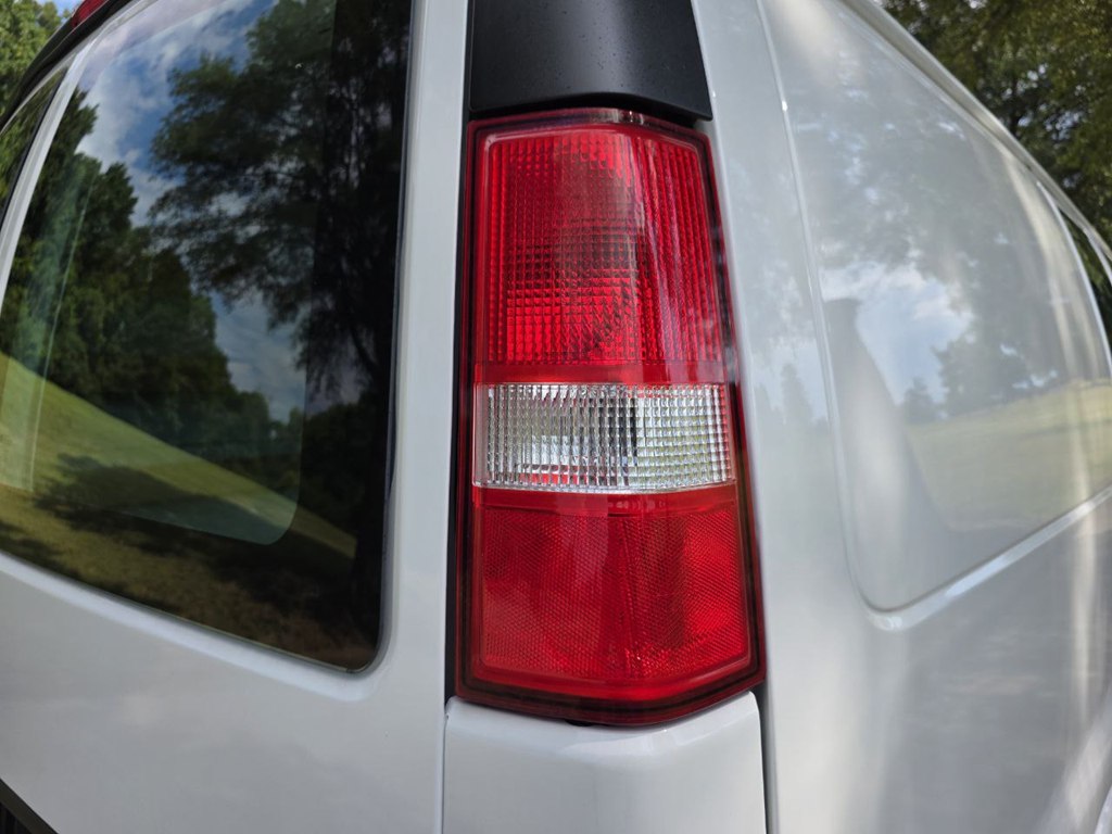Photo 45 of this GMC SAVANA
