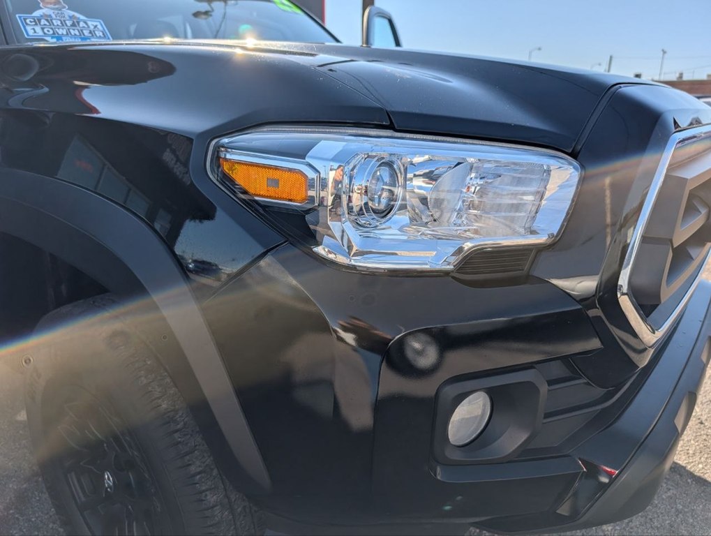 Photo 37 of this TOYOTA TACOMA