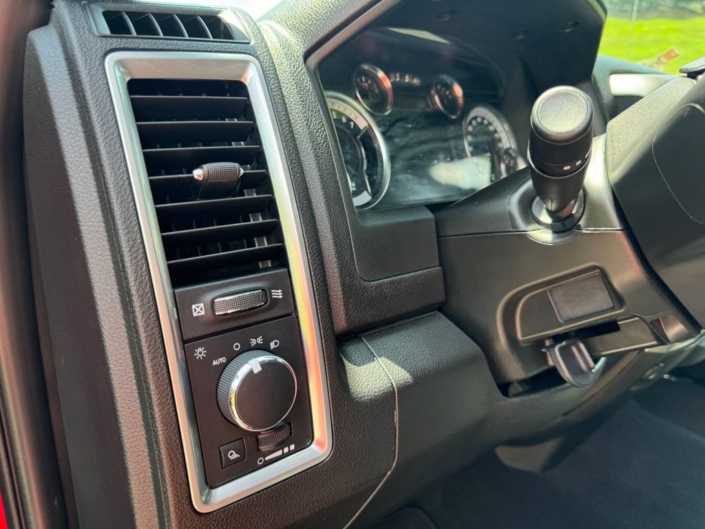 Photo 29 of this RAM 1500 CLASSIC