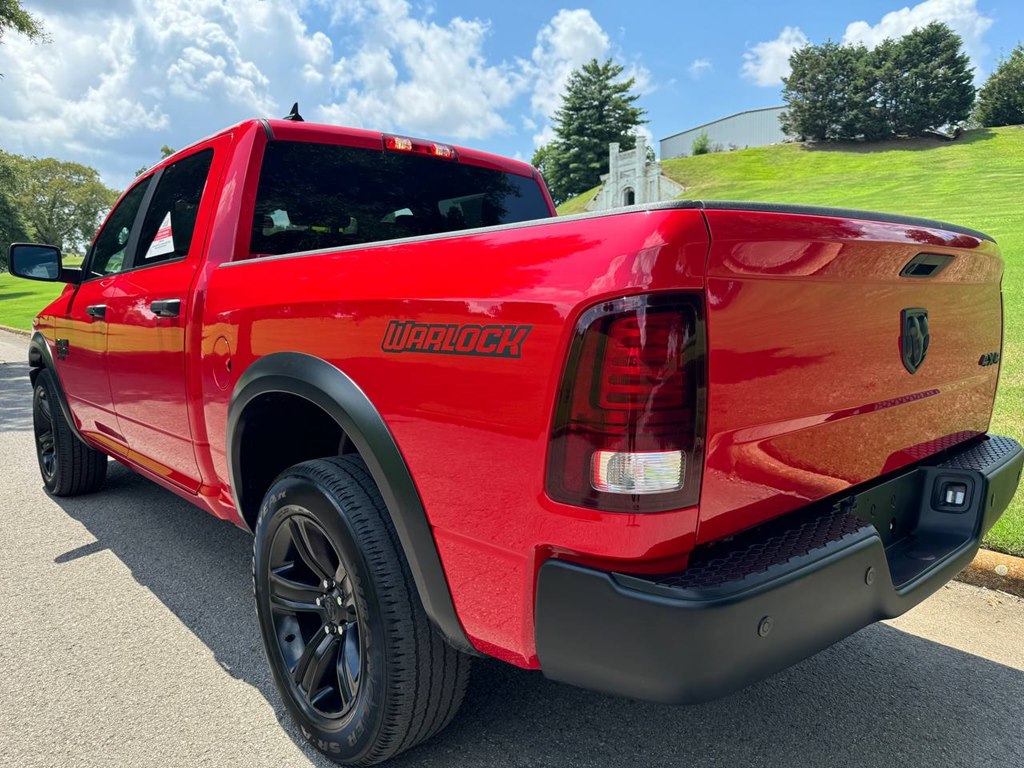Photo 3 of this RAM 1500 CLASSIC