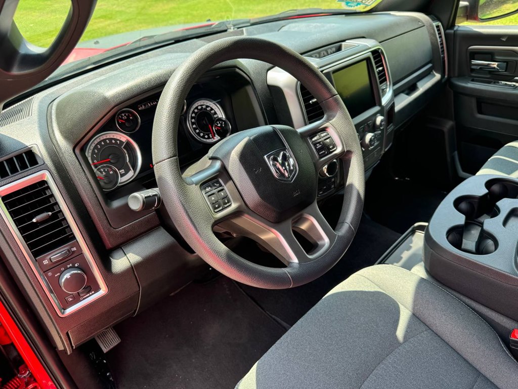 Photo 9 of this RAM 1500 CLASSIC
