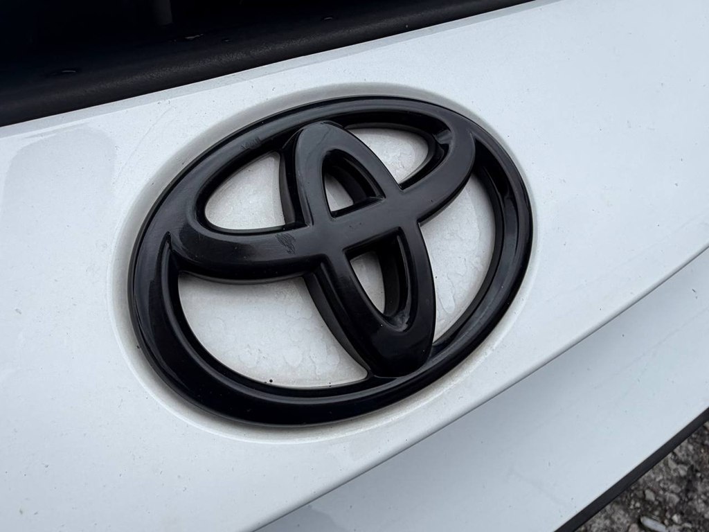 Photo 42 of this TOYOTA COROLLA