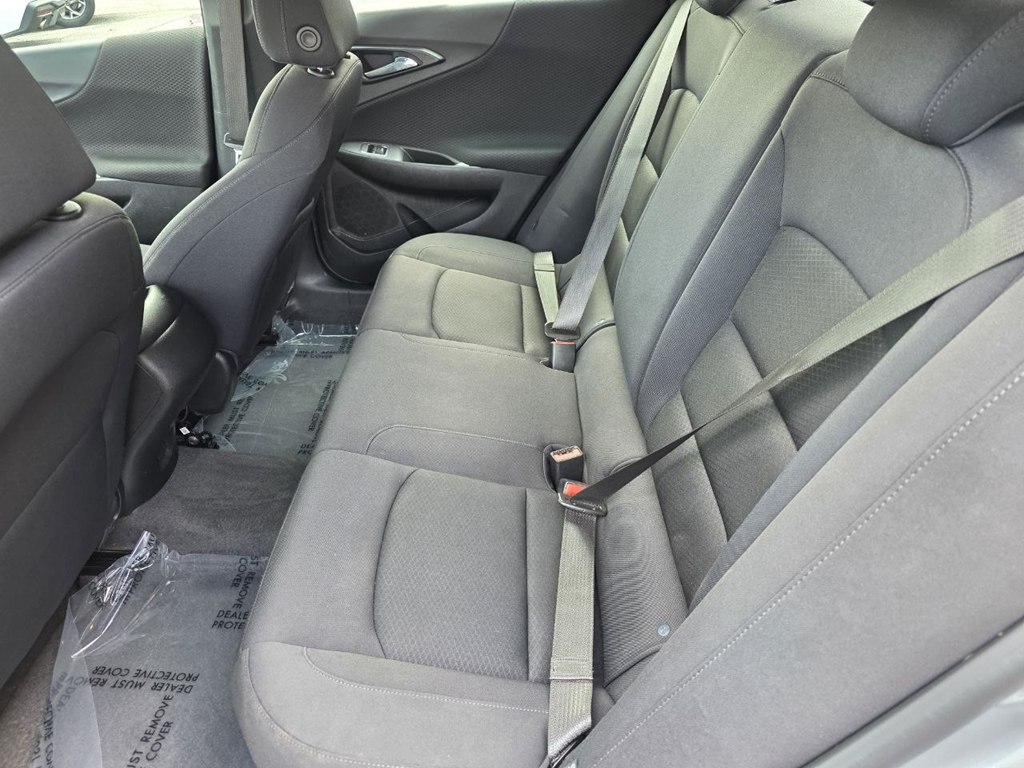 Photo 40 of this CHEVROLET MALIBU