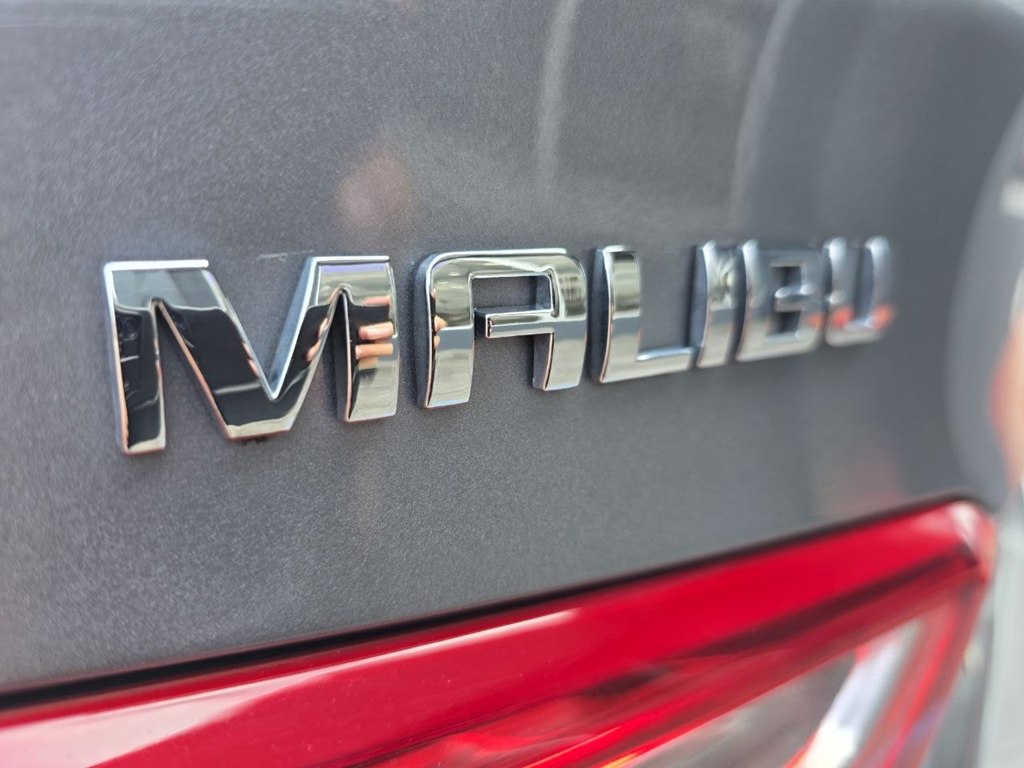 Photo 51 of this CHEVROLET MALIBU