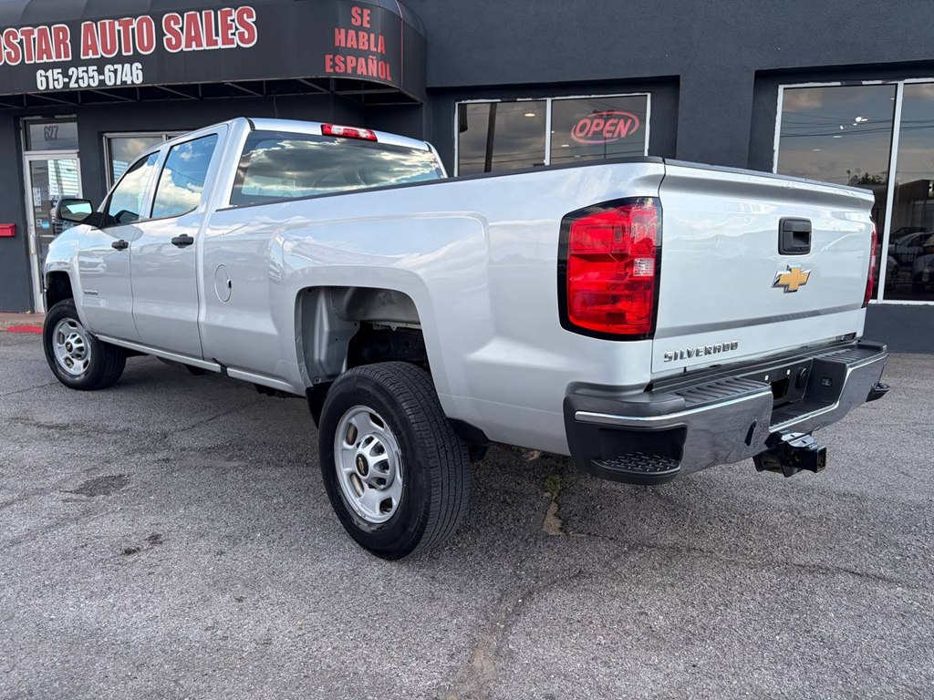 Photo 5 of this CHEVROLET SILVERADO 2500