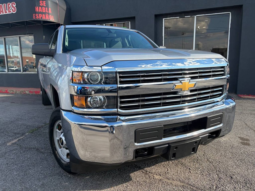Photo 9 of this CHEVROLET SILVERADO 2500