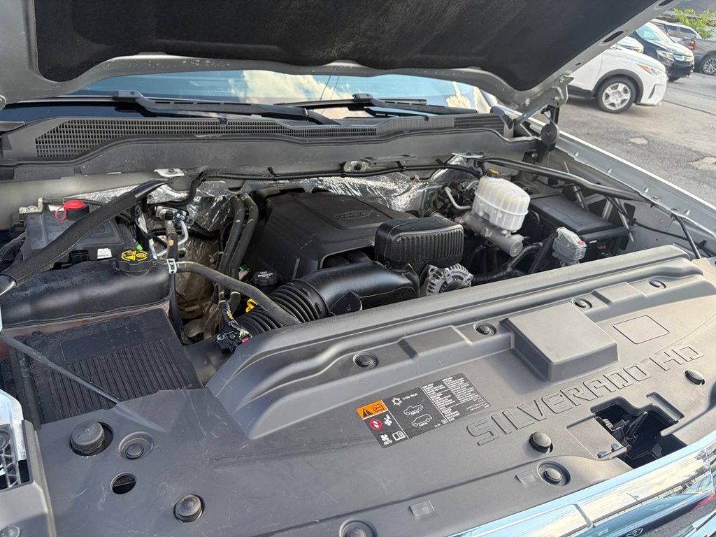 Photo 44 of this CHEVROLET SILVERADO 2500