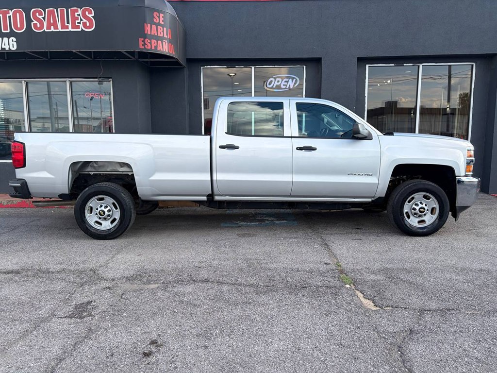 Photo 8 of this CHEVROLET SILVERADO 2500