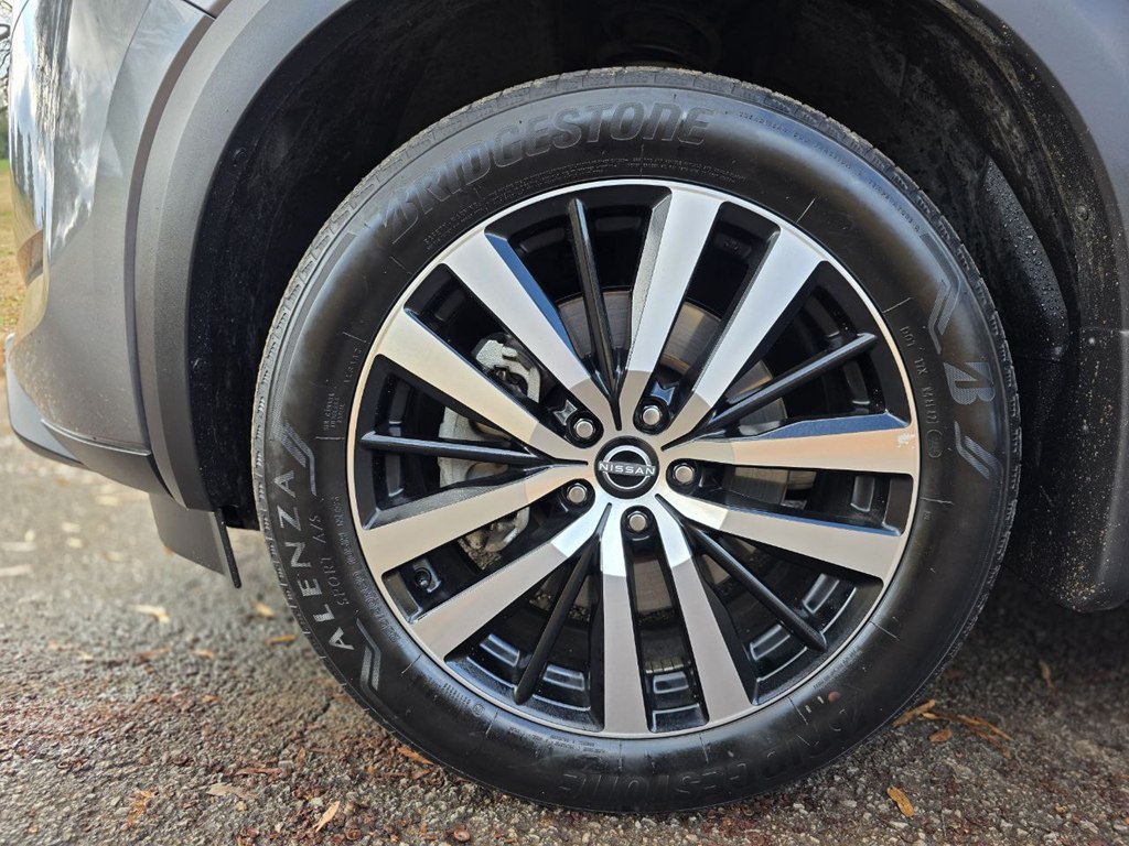 Photo 61 of this NISSAN PATHFINDER