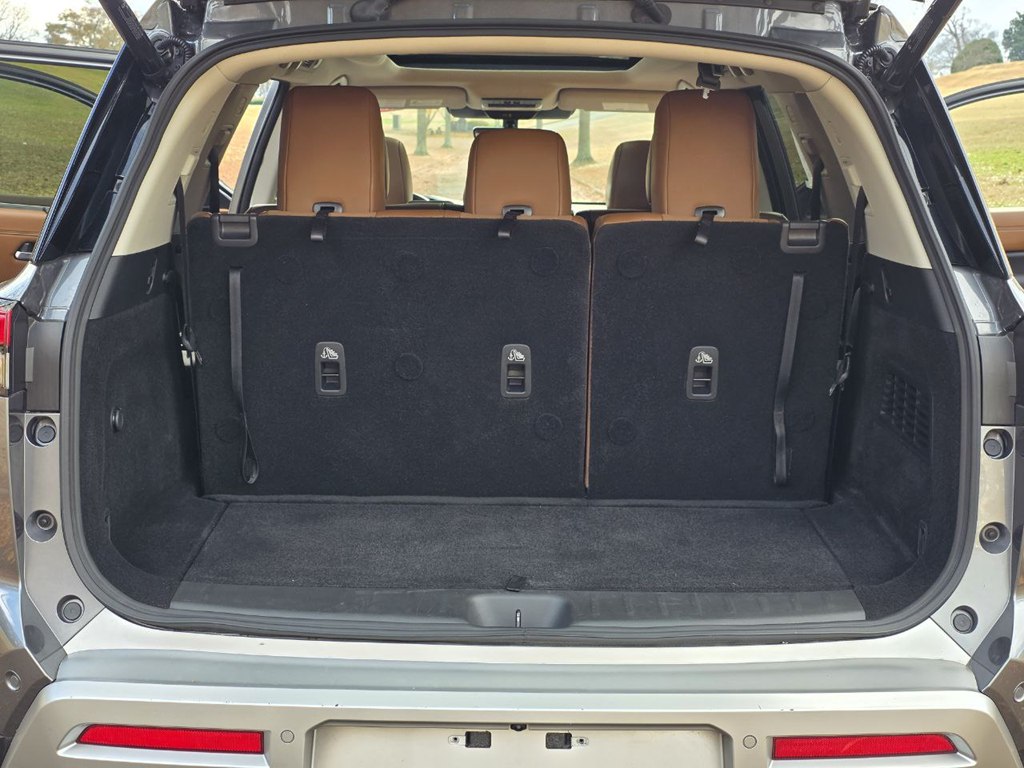 Photo 56 of this NISSAN PATHFINDER