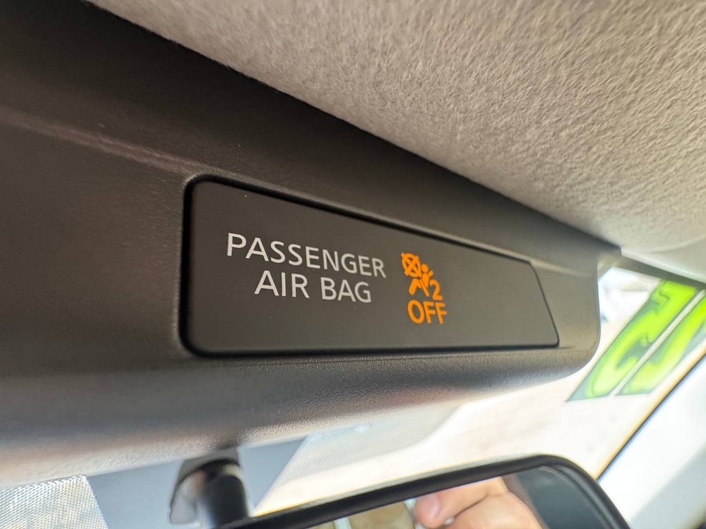 Photo 44 of this NISSAN KICKS