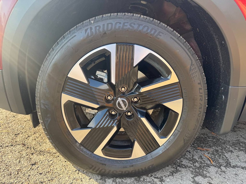 Photo 13 of this NISSAN KICKS
