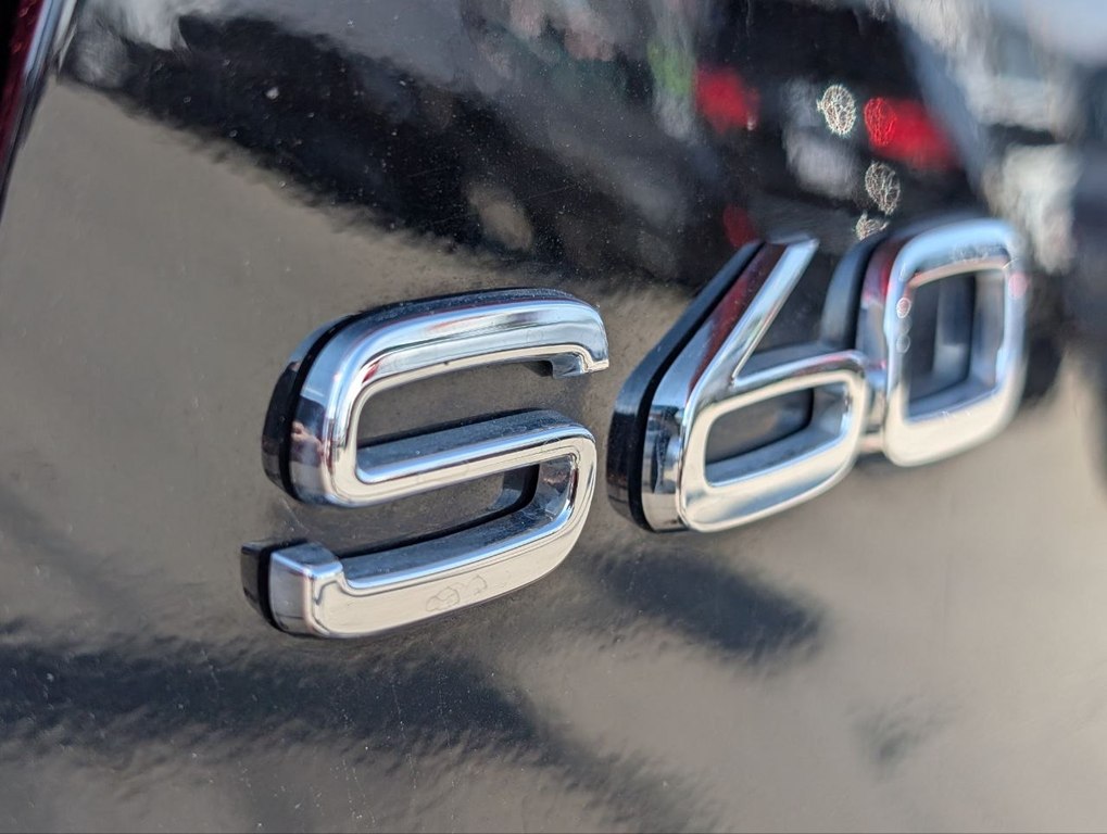 Photo 34 of this VOLVO S60