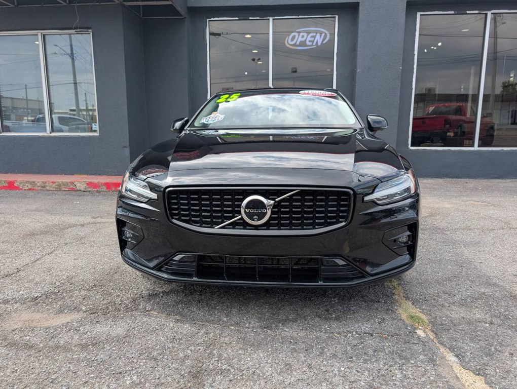 Photo 8 of this VOLVO S60