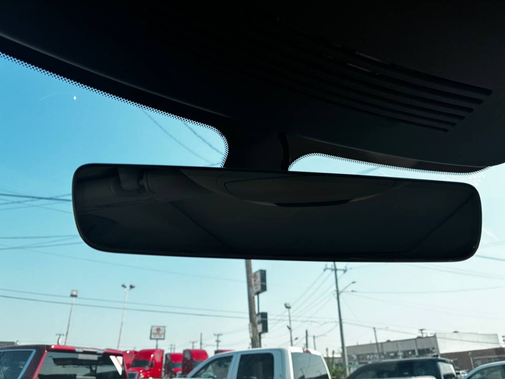 Photo 21 of this INFINITI QX60