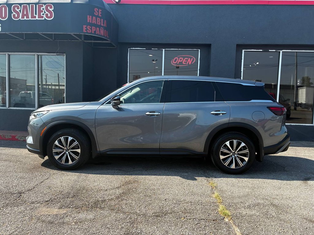 Photo 3 of this INFINITI QX60