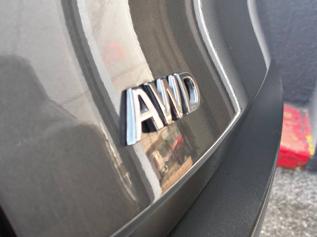 Photo 29 of this INFINITI QX60