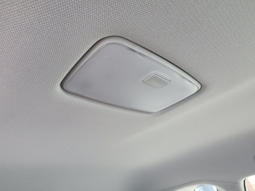 Photo 57 of this TOYOTA RAV4