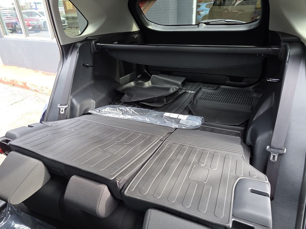 Photo 60 of this TOYOTA RAV4