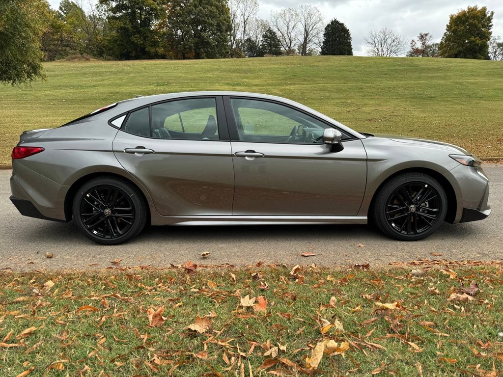 Photo 6 of this TOYOTA CAMRY
