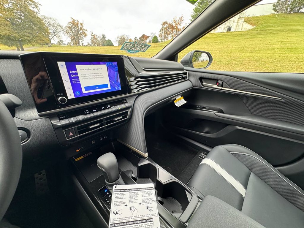 Photo 18 of this TOYOTA CAMRY