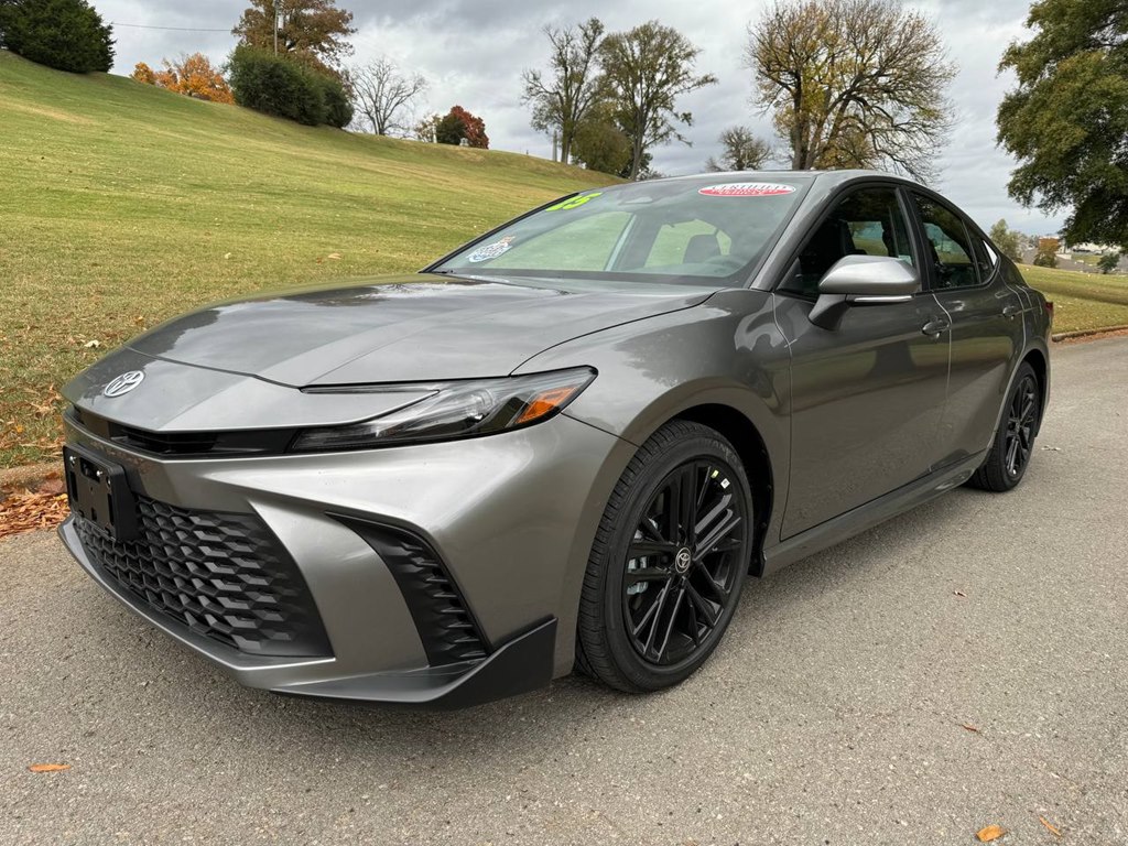 2025 TOYOTA CAMRY