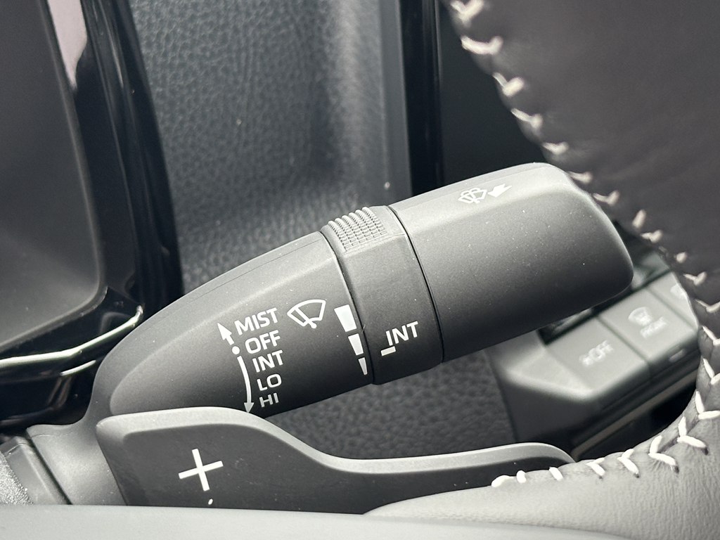Photo 22 of this TOYOTA CAMRY