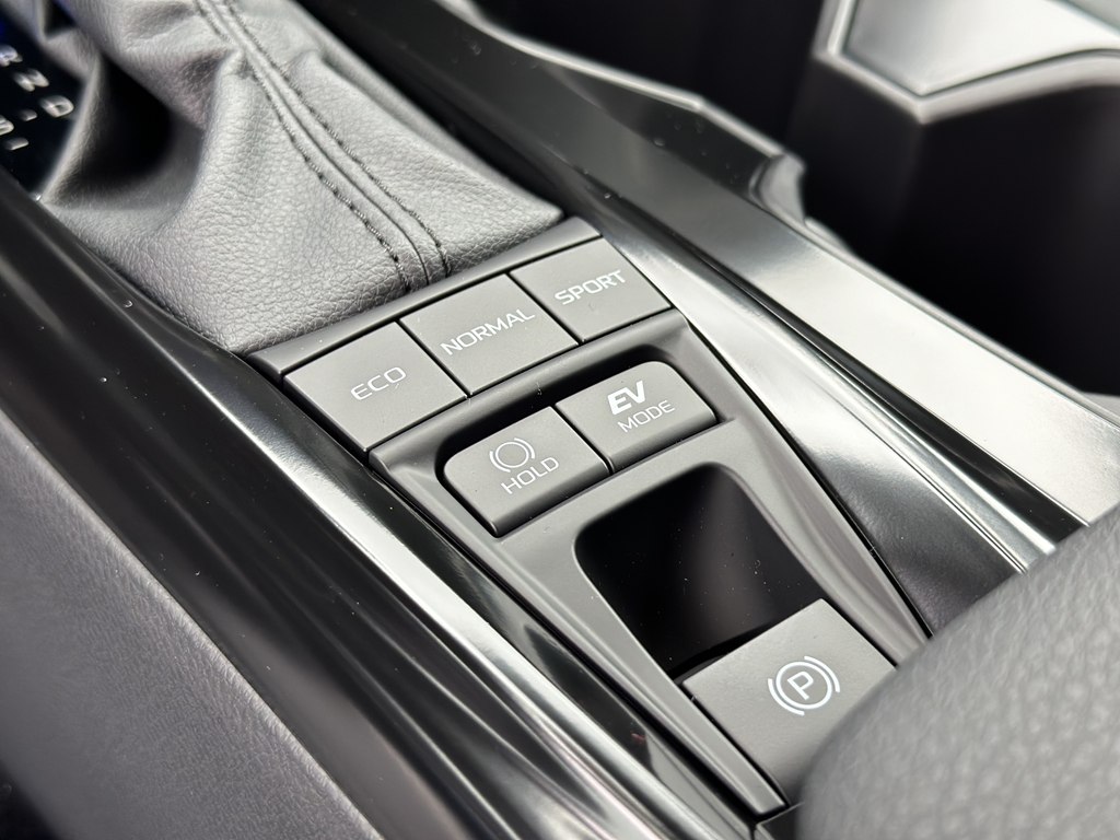 Photo 33 of this TOYOTA CAMRY