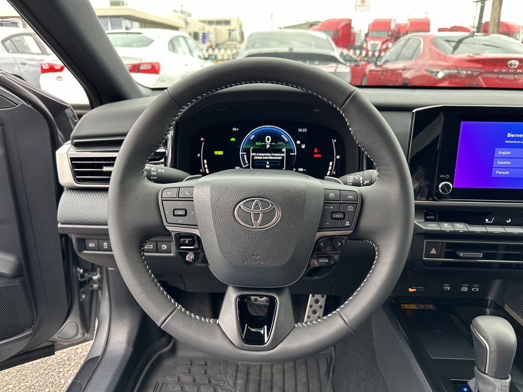 Photo 18 of this TOYOTA CAMRY