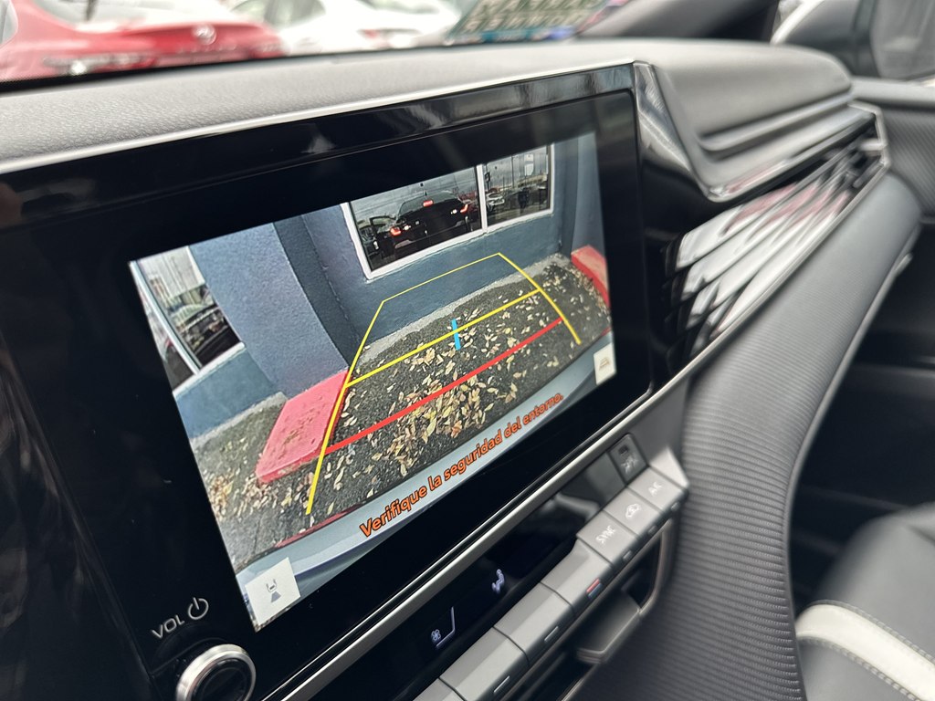 Photo 27 of this TOYOTA CAMRY
