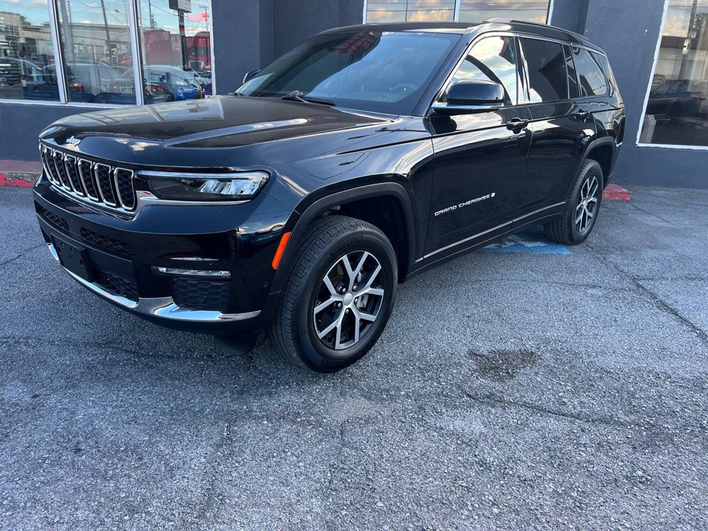 Photo 2 of this JEEP GRAND CHEROKEE