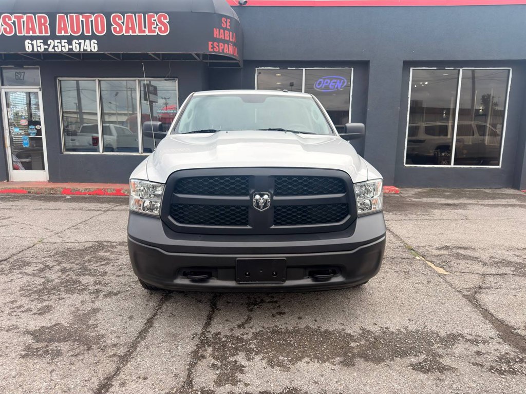 Photo 36 of this RAM 1500 CLASSIC