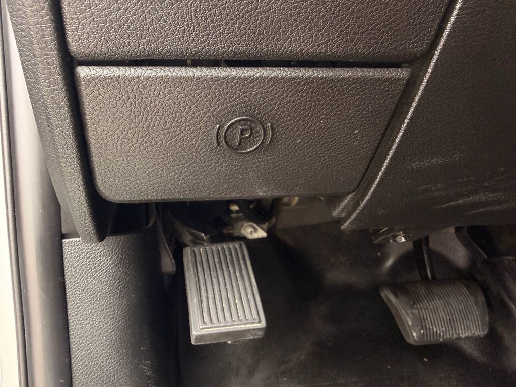 Photo 18 of this RAM 1500 CLASSIC