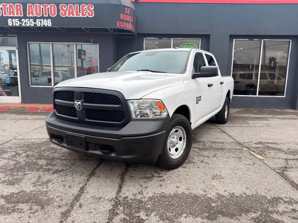 Photo 2 of this RAM 1500 CLASSIC