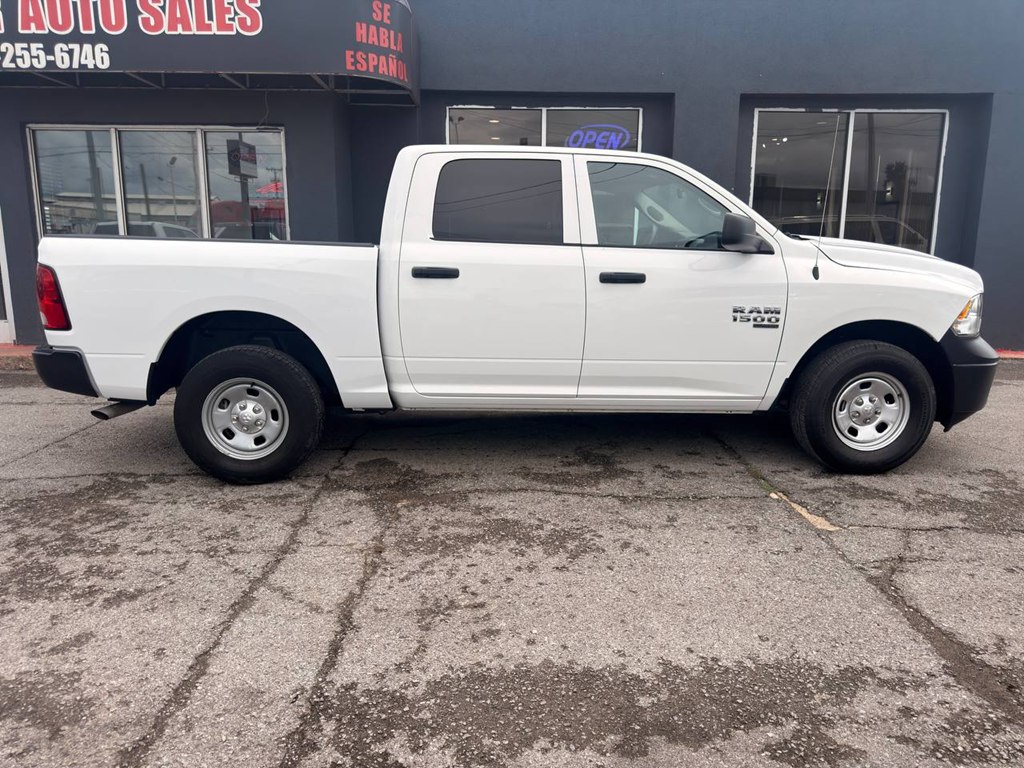Photo 7 of this RAM 1500 CLASSIC
