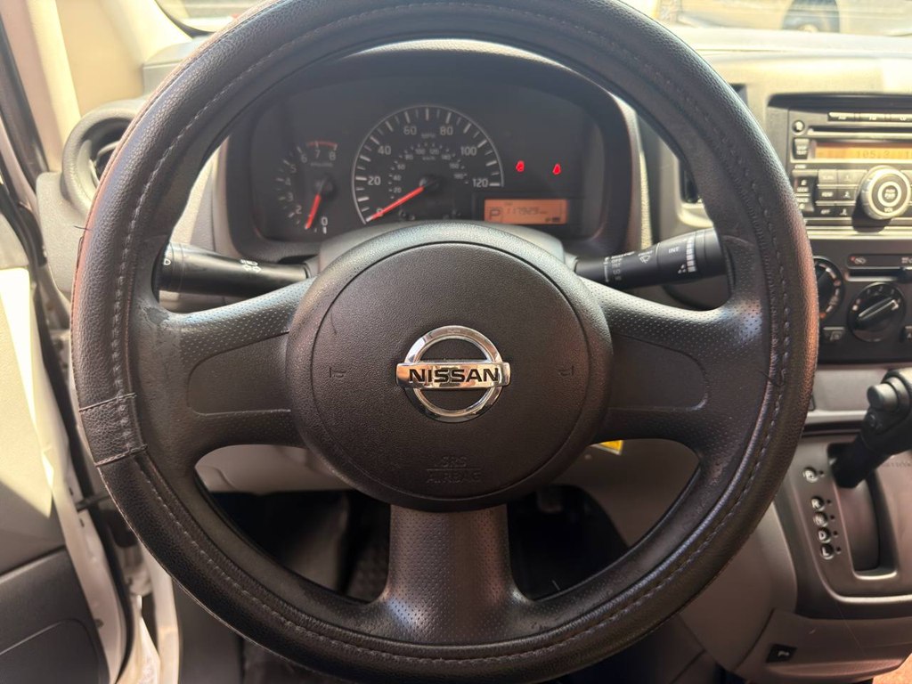 Photo 16 of this NISSAN NV200