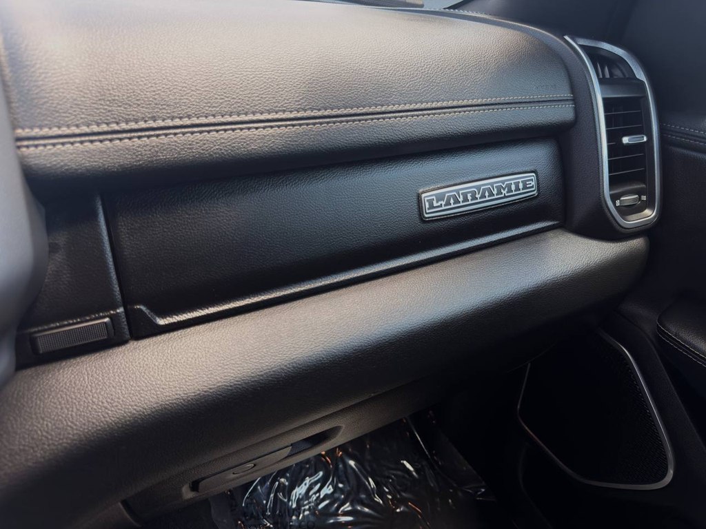 Photo 42 of this RAM 1500