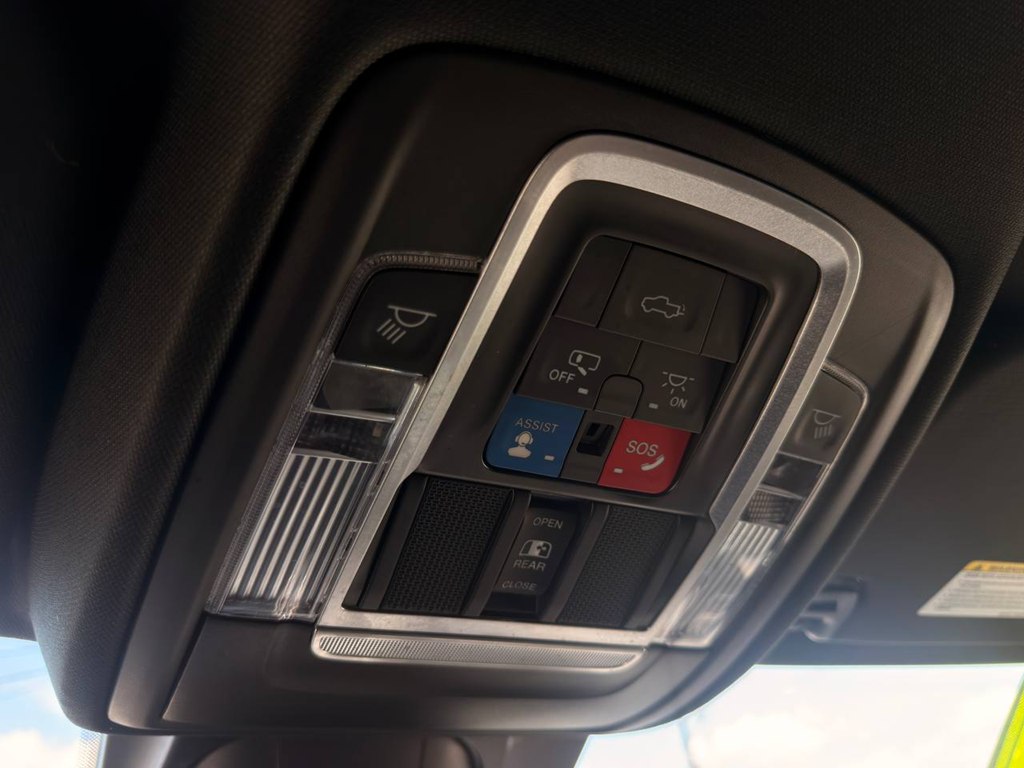 Photo 19 of this RAM 1500