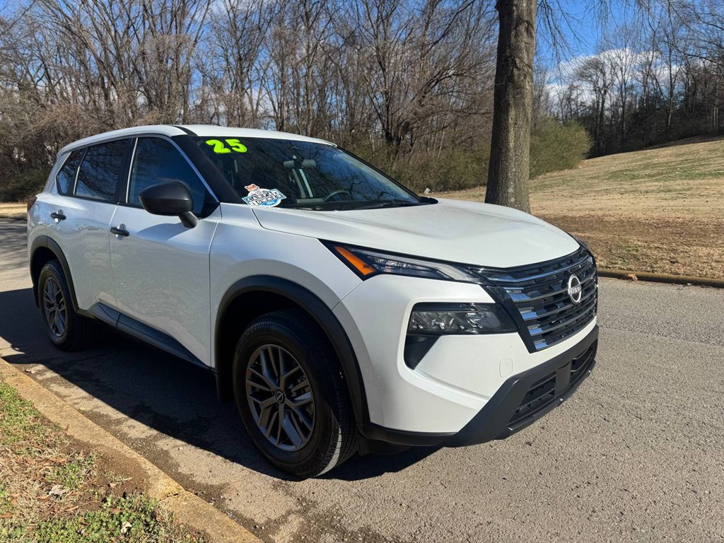 Photo 8 of this NISSAN ROGUE