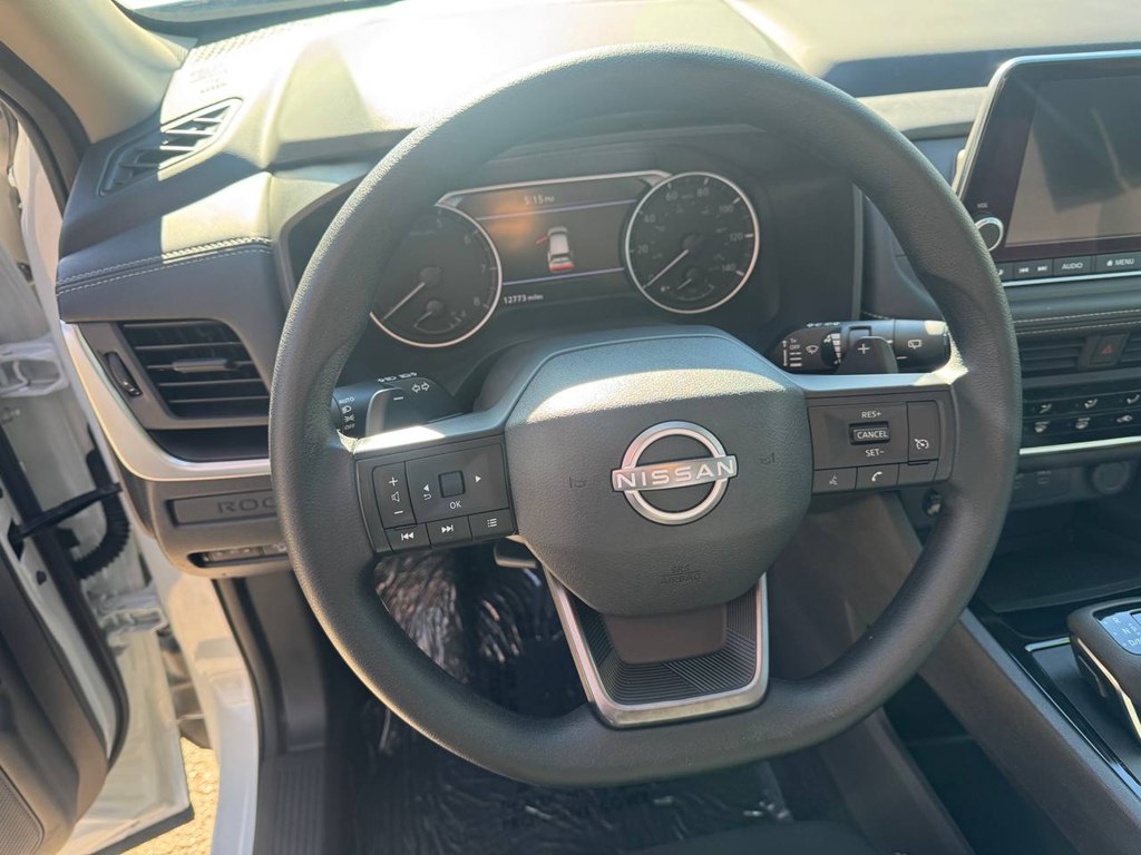 Photo 22 of this NISSAN ROGUE