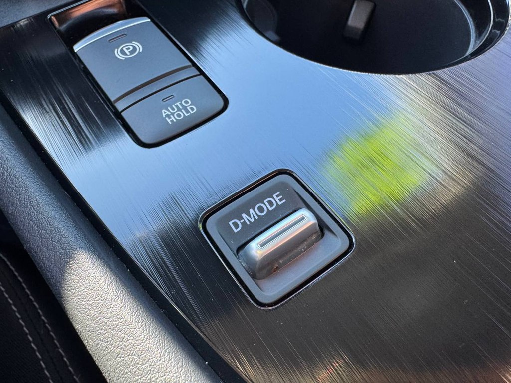Photo 38 of this NISSAN ROGUE