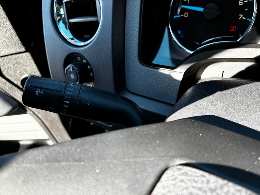 Photo 19 of this FORD F150