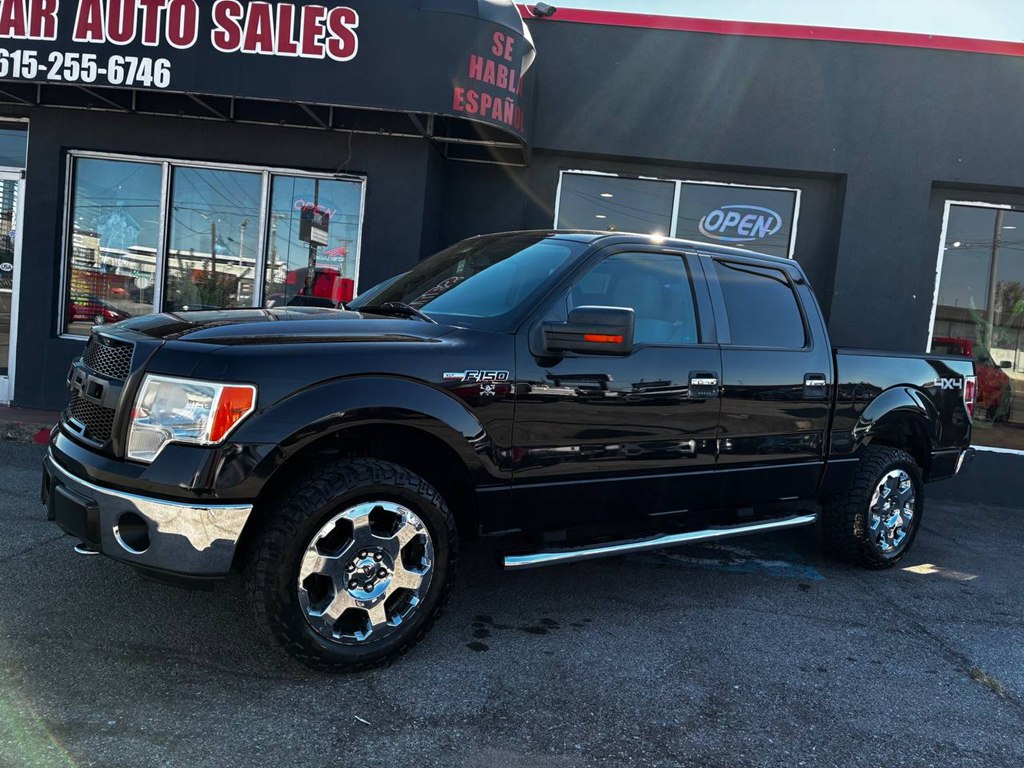 Photo 2 of this FORD F150