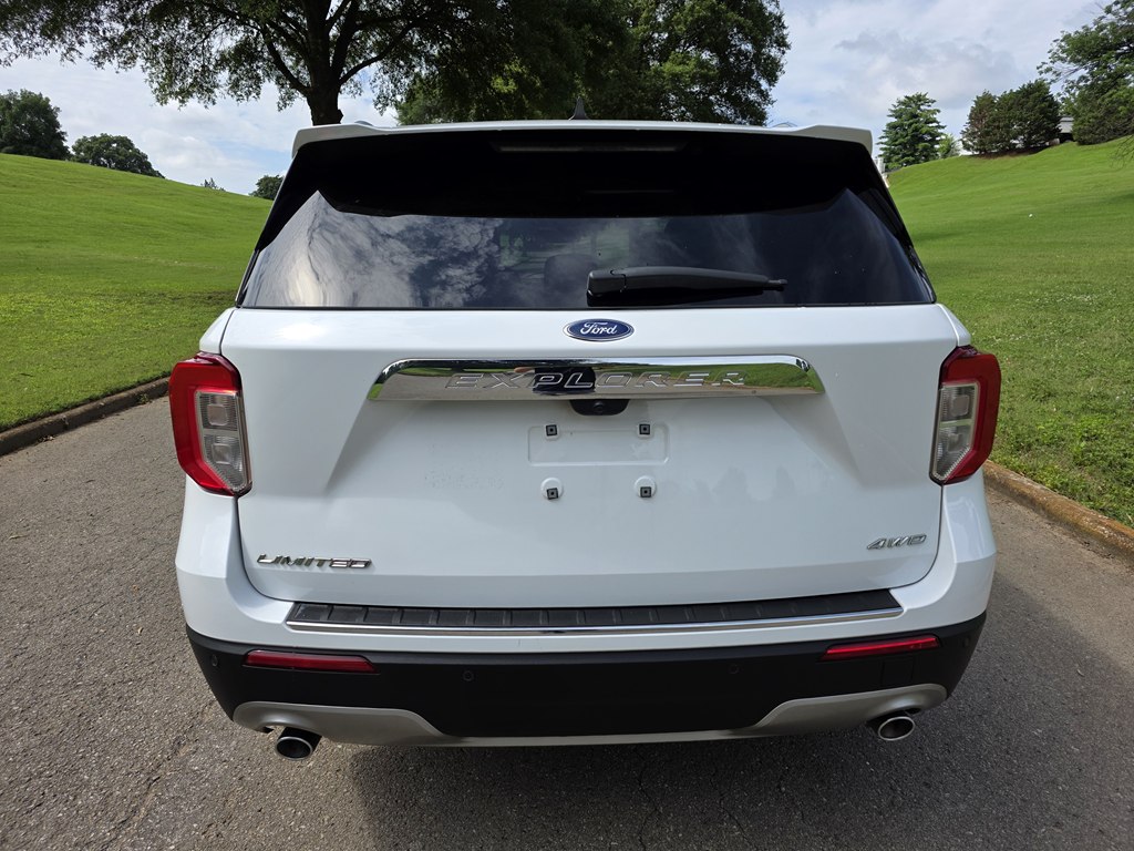 Photo 5 of this FORD EXPLORER