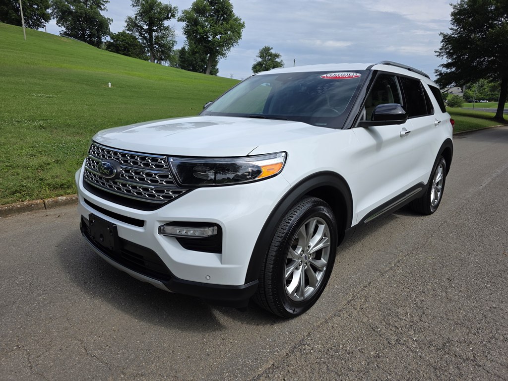 Photo 2 of this FORD EXPLORER