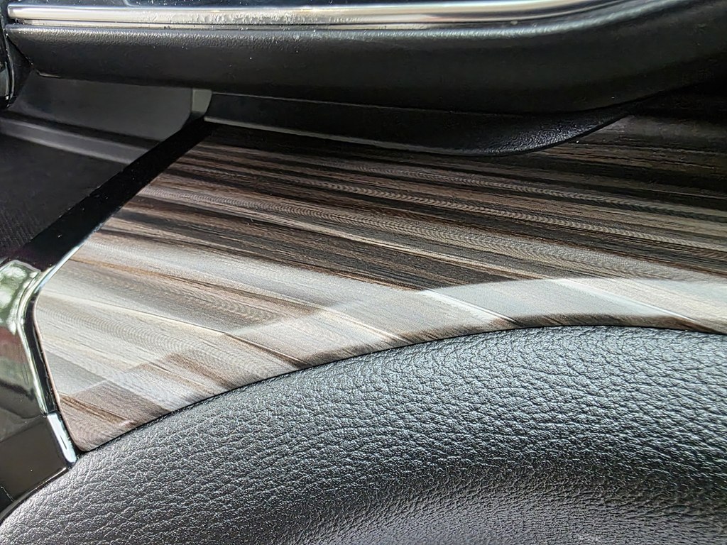 Photo 37 of this FORD EXPLORER