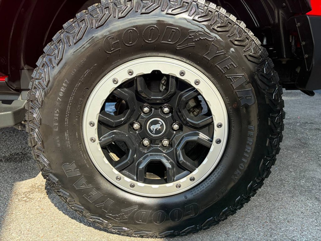 Photo 43 of this FORD BRONCO